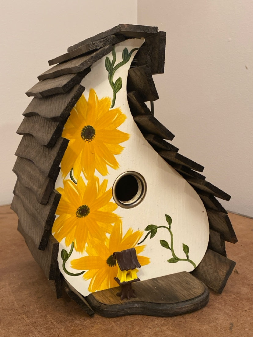 Sunflower Drop birdhouse, front view